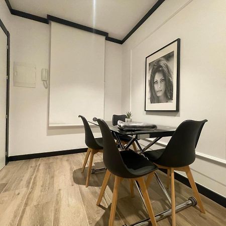 Apartamentos MK77 León - Lancia Buitenkant foto