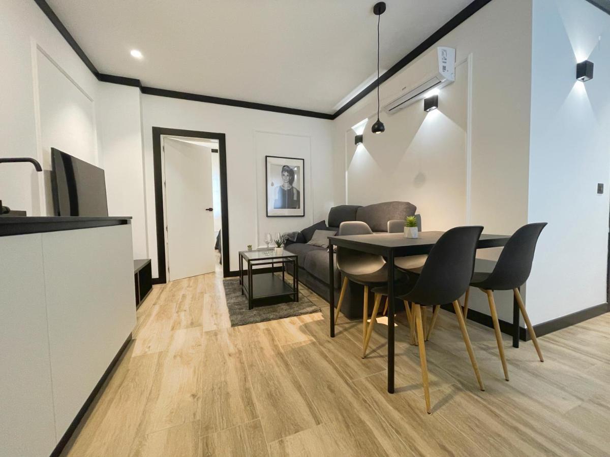 Apartamentos MK77 León - Lancia Buitenkant foto