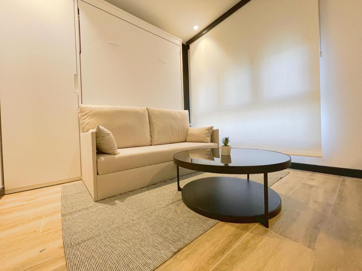 Apartamentos MK77 León - Lancia Buitenkant foto