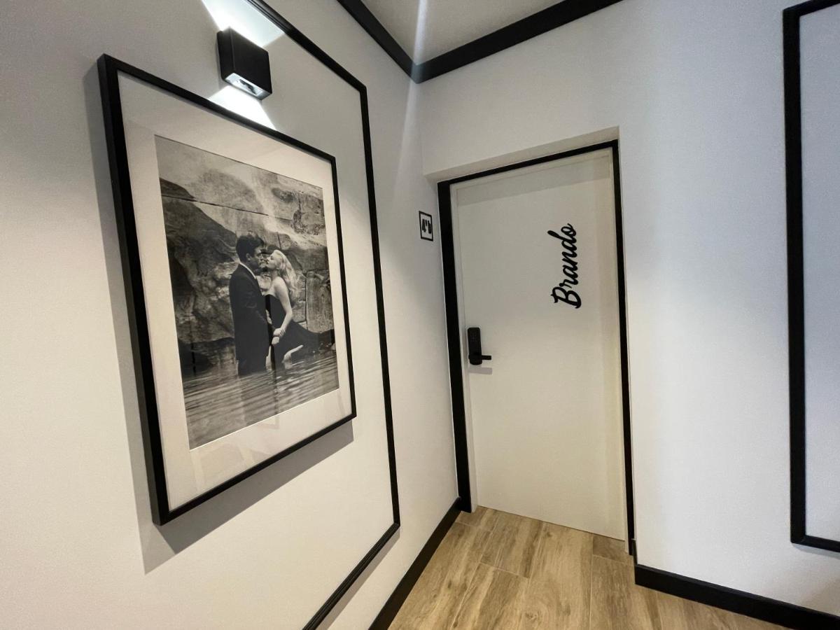 Apartamentos MK77 León - Lancia Buitenkant foto