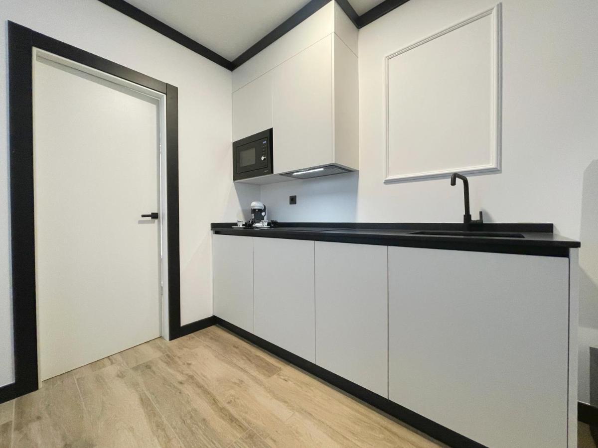 Apartamentos MK77 León - Lancia Buitenkant foto