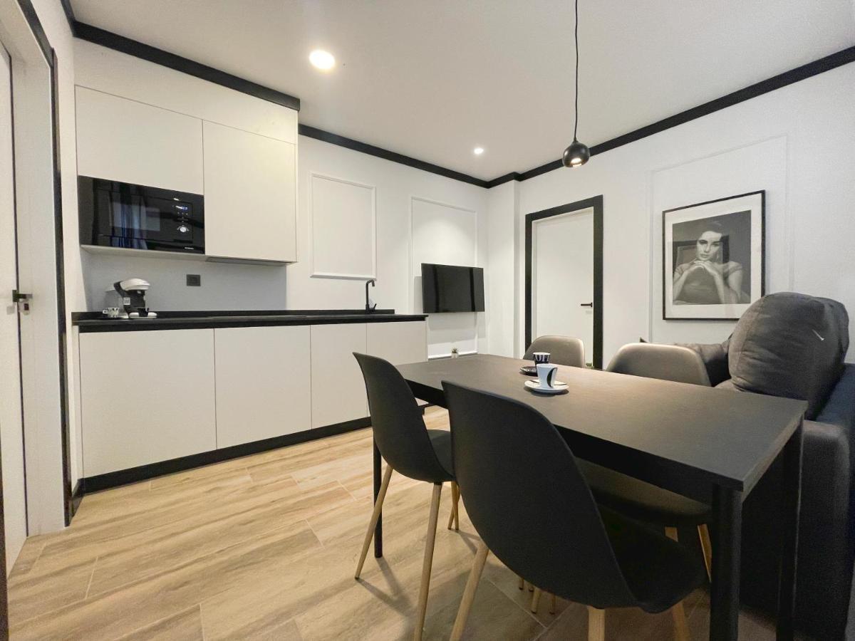 Apartamentos MK77 León - Lancia Buitenkant foto