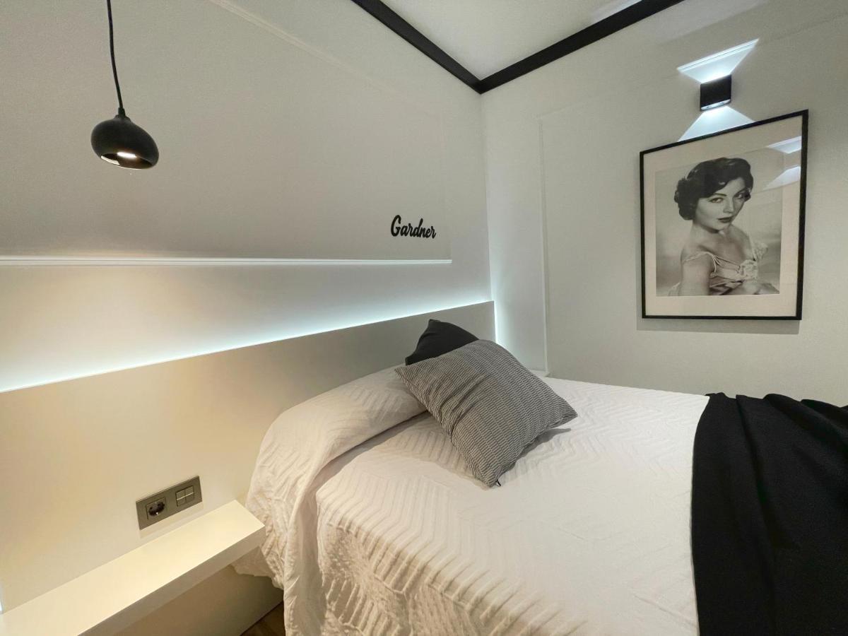 Apartamentos MK77 León - Lancia Buitenkant foto