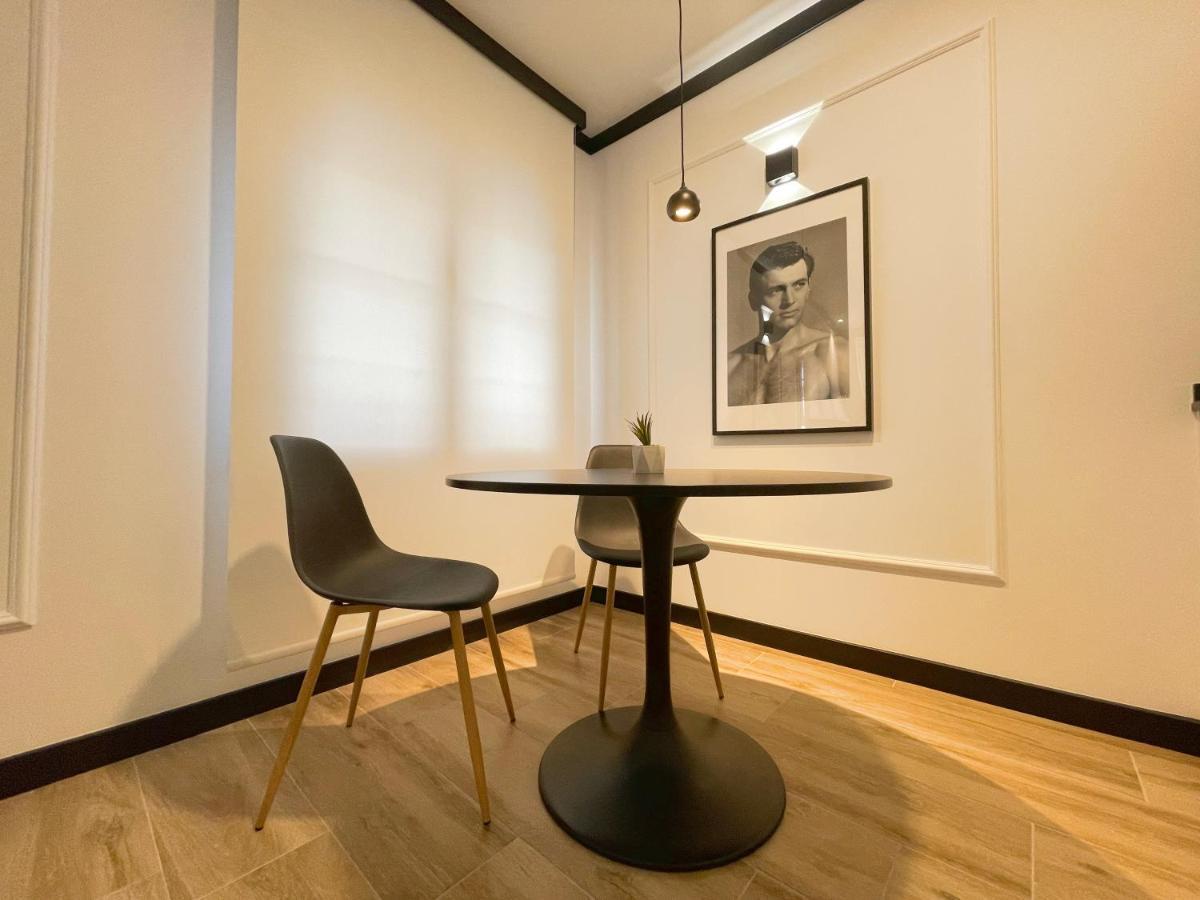 Apartamentos MK77 León - Lancia Buitenkant foto