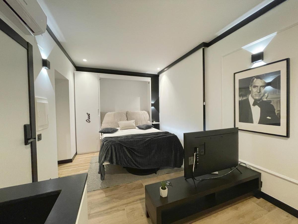 Apartamentos MK77 León - Lancia Buitenkant foto