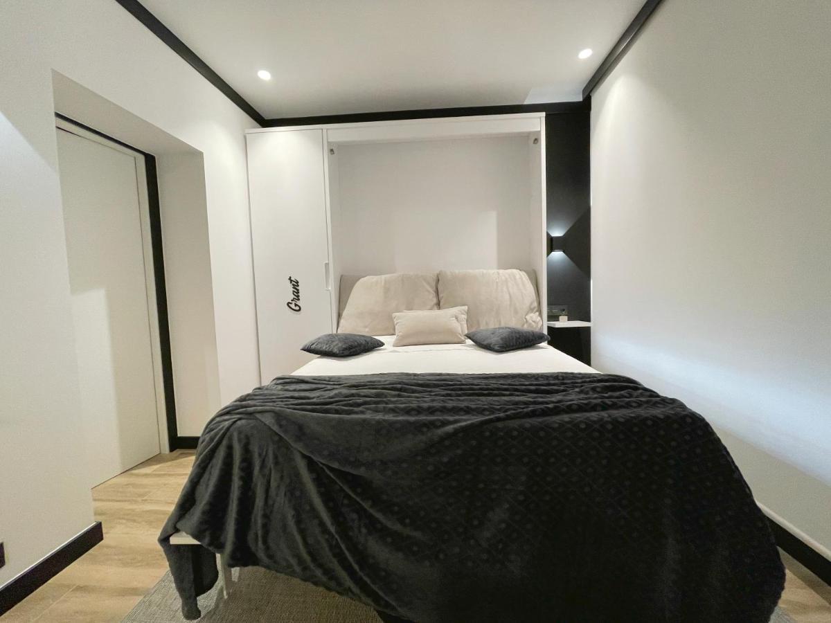 Apartamentos MK77 León - Lancia Buitenkant foto