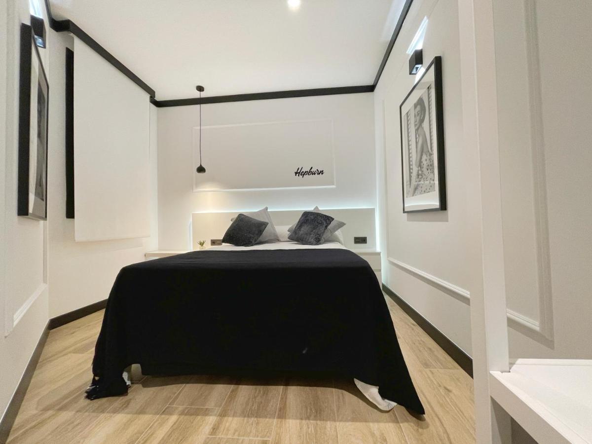 Apartamentos MK77 León - Lancia Buitenkant foto